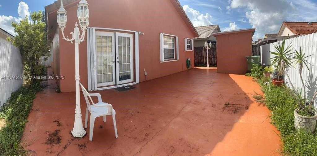 Small Image of 6950 WEST 25TH AVE, Hialeah Number 3