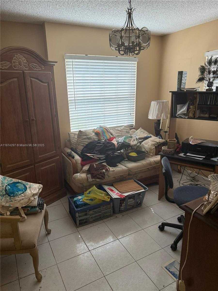 Small Image of 6950 WEST 25TH AVE, Hialeah Number 9