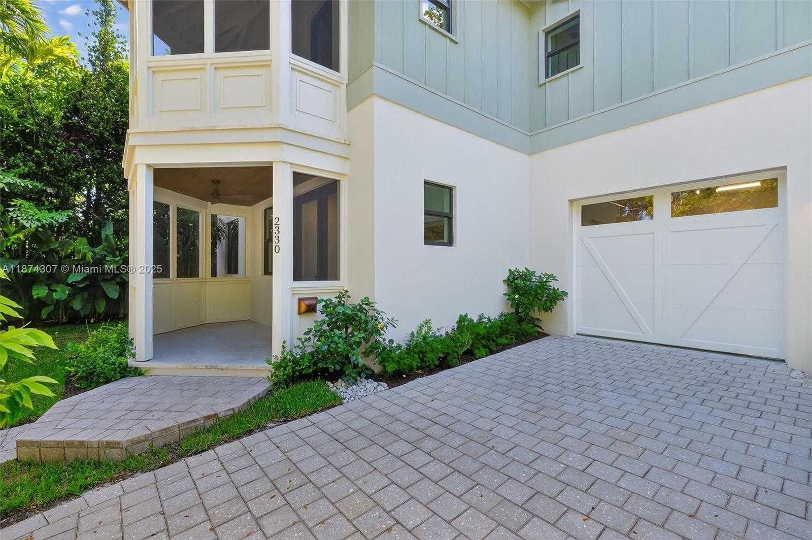 Small Image of 2330 OVERBROOK ST, Coconut Grove Number 2