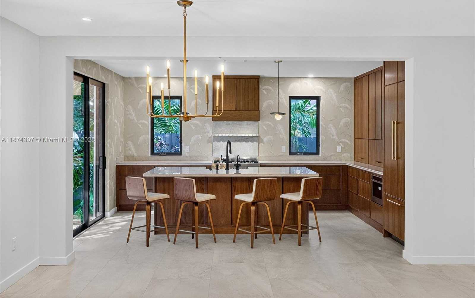 Small Image of 2330 OVERBROOK ST, Coconut Grove Number 26