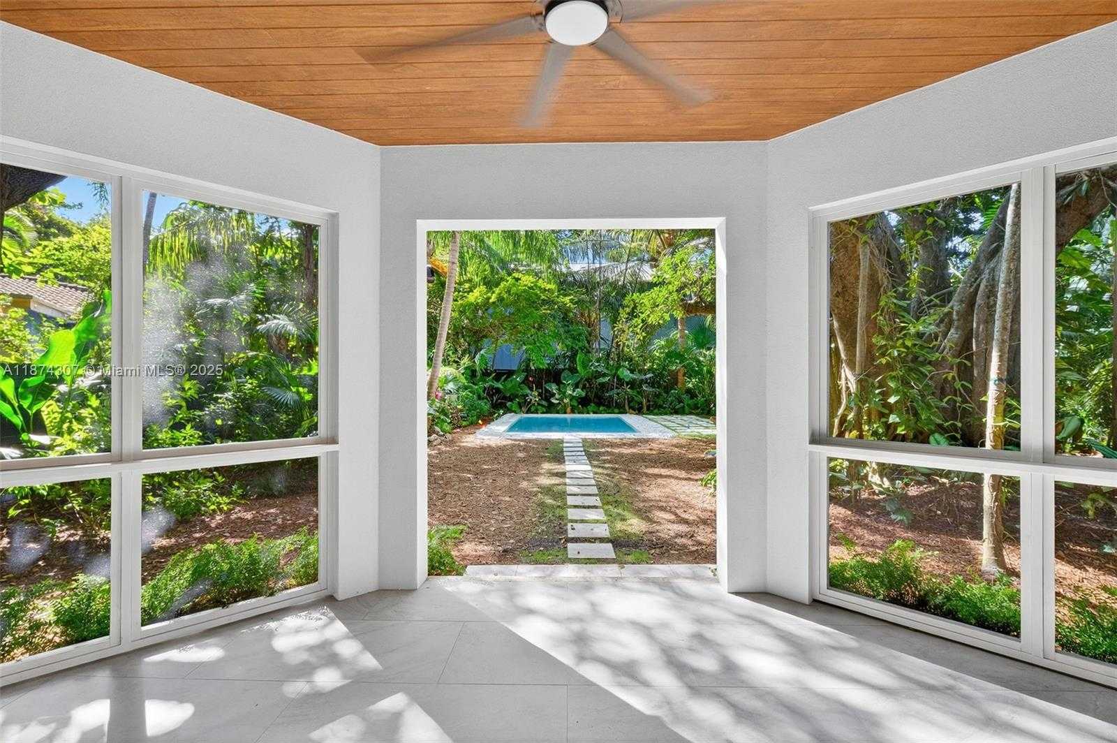 Small Image of 2330 OVERBROOK ST, Coconut Grove Number 29