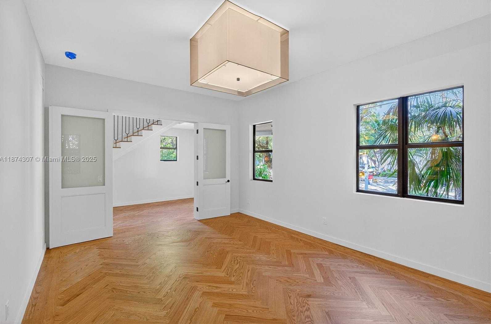 Small Image of 2330 OVERBROOK ST, Coconut Grove Number 40