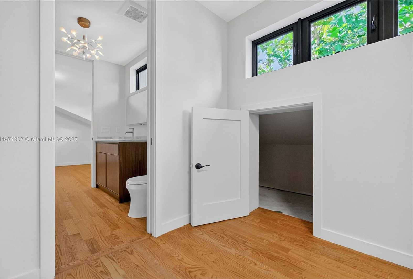 Small Image of 2330 OVERBROOK ST, Coconut Grove Number 56