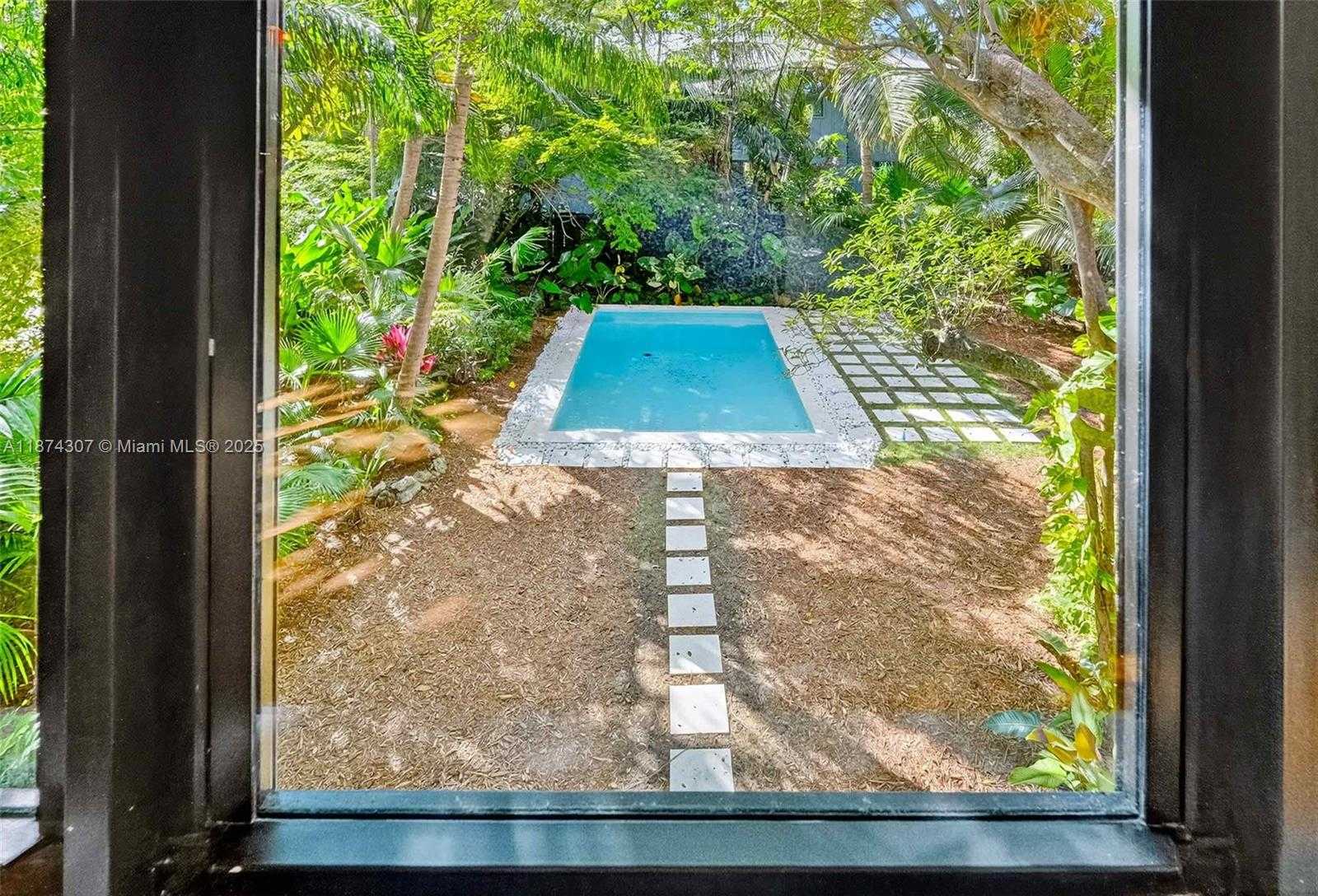 Small Image of 2330 OVERBROOK ST, Coconut Grove Number 66