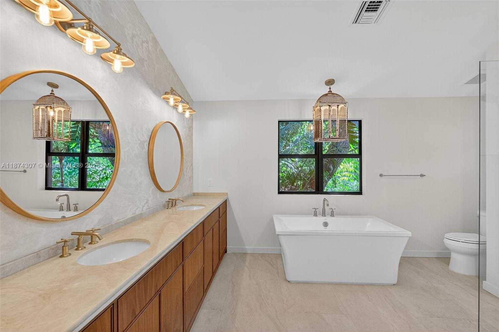 Small Image of 2330 OVERBROOK ST, Coconut Grove Number 71