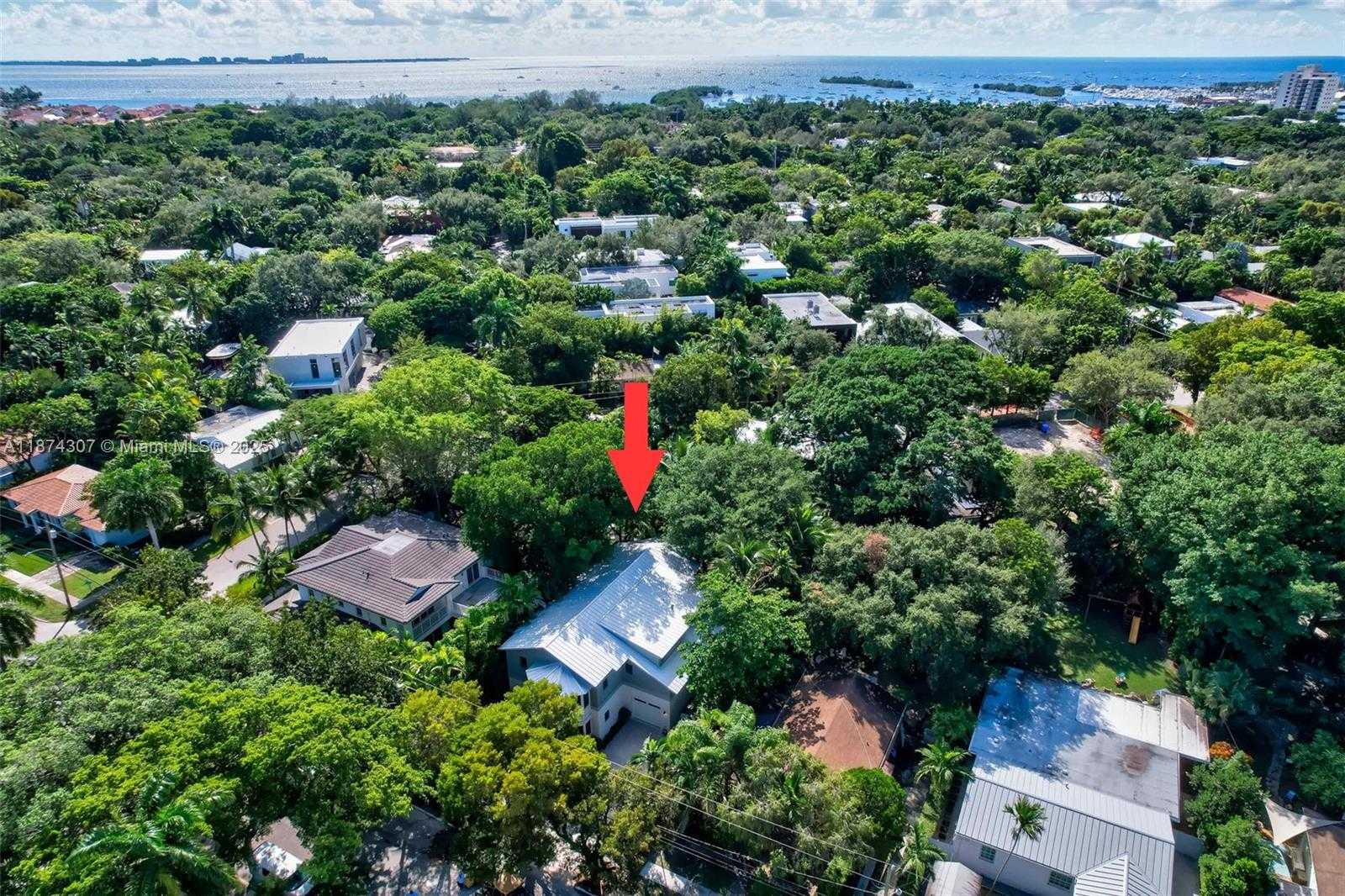 Small Image of 2330 OVERBROOK ST, Coconut Grove Number 79