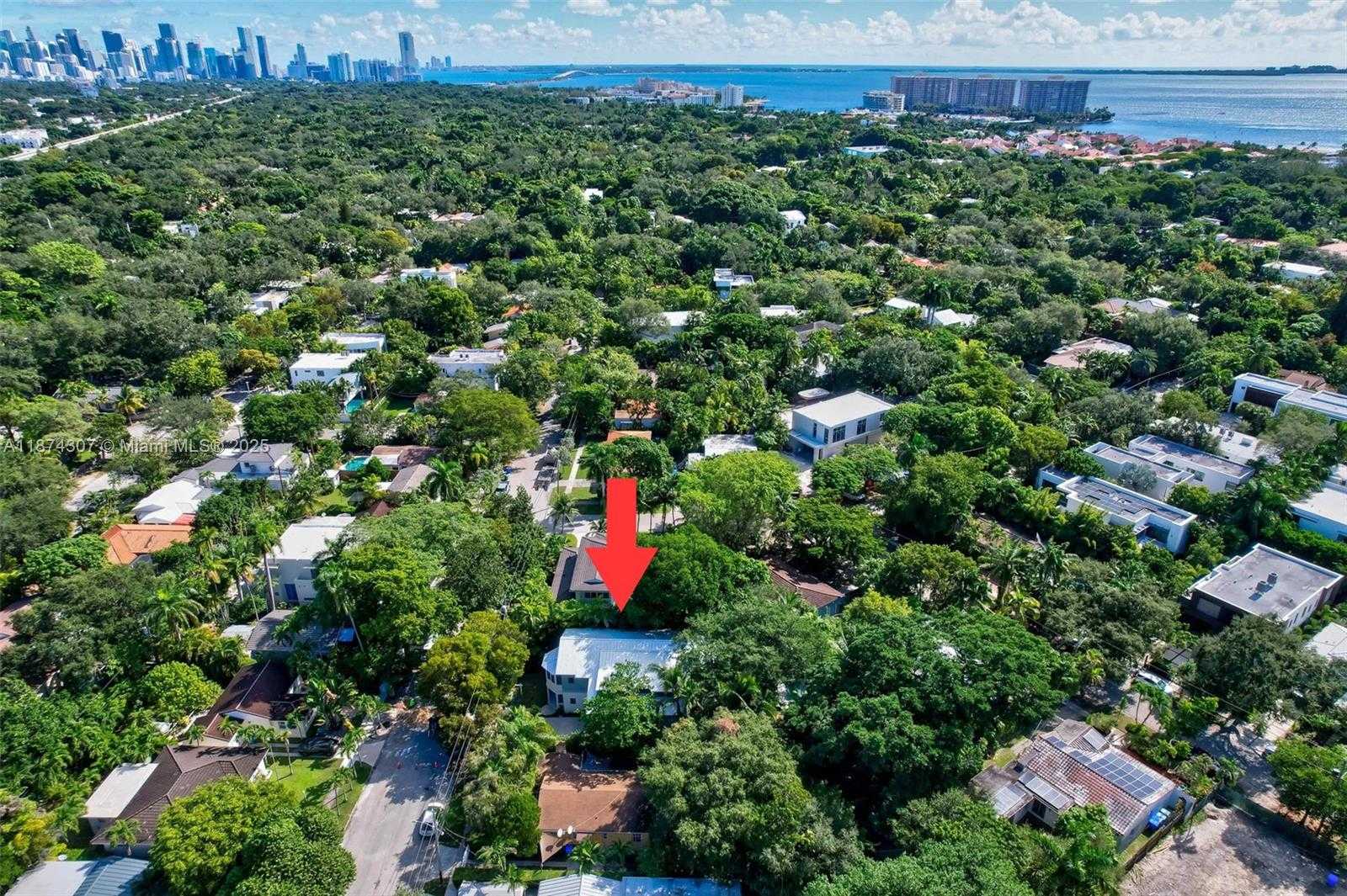 Small Image of 2330 OVERBROOK ST, Coconut Grove Number 81