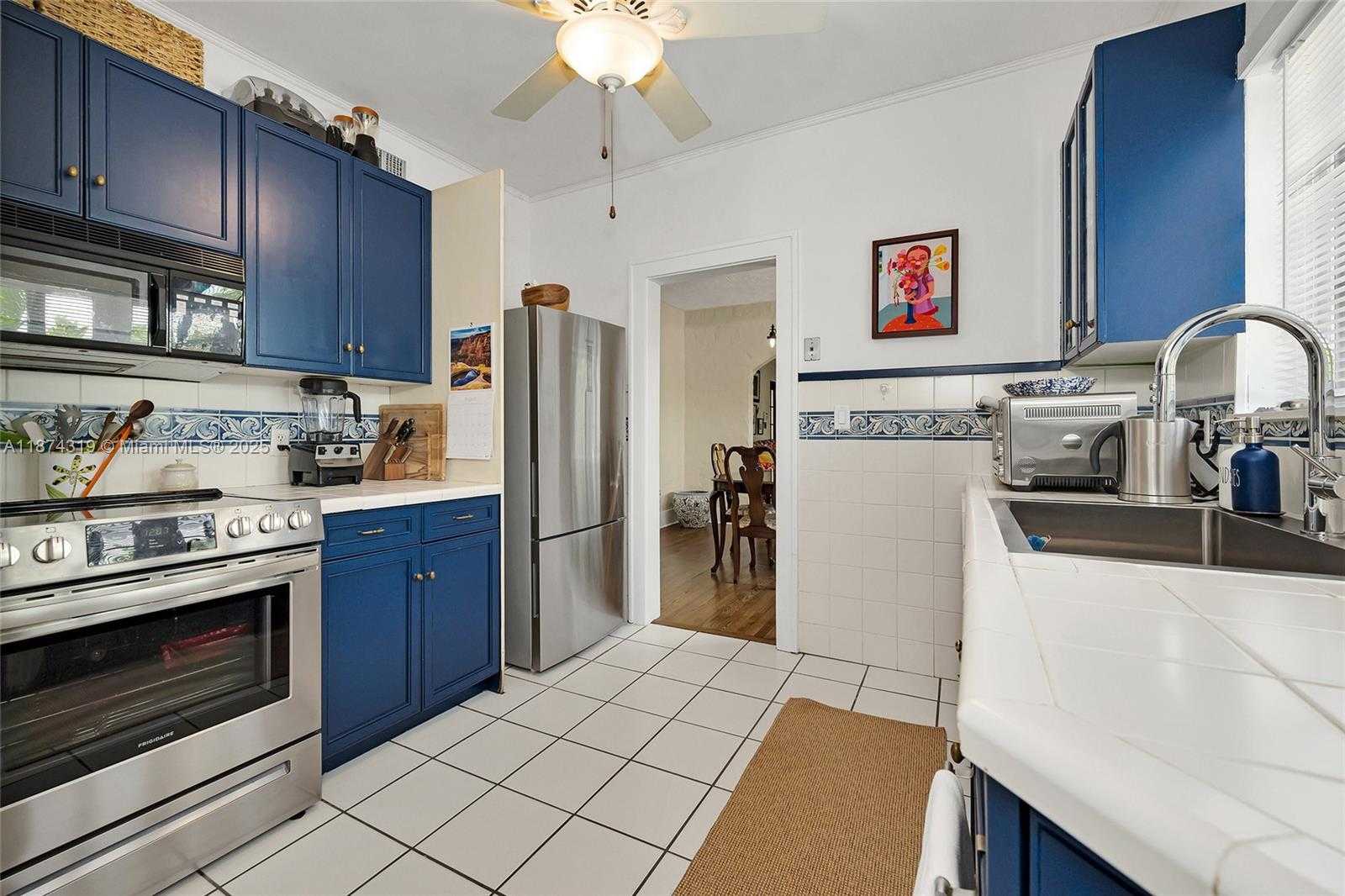 Small Image of 1137 OBISPO AVE, Coral Gables Number 11