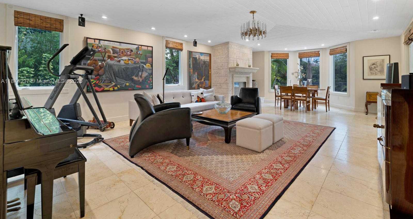 Small Image of 277 VELEROS CT, Coral Gables Number 12