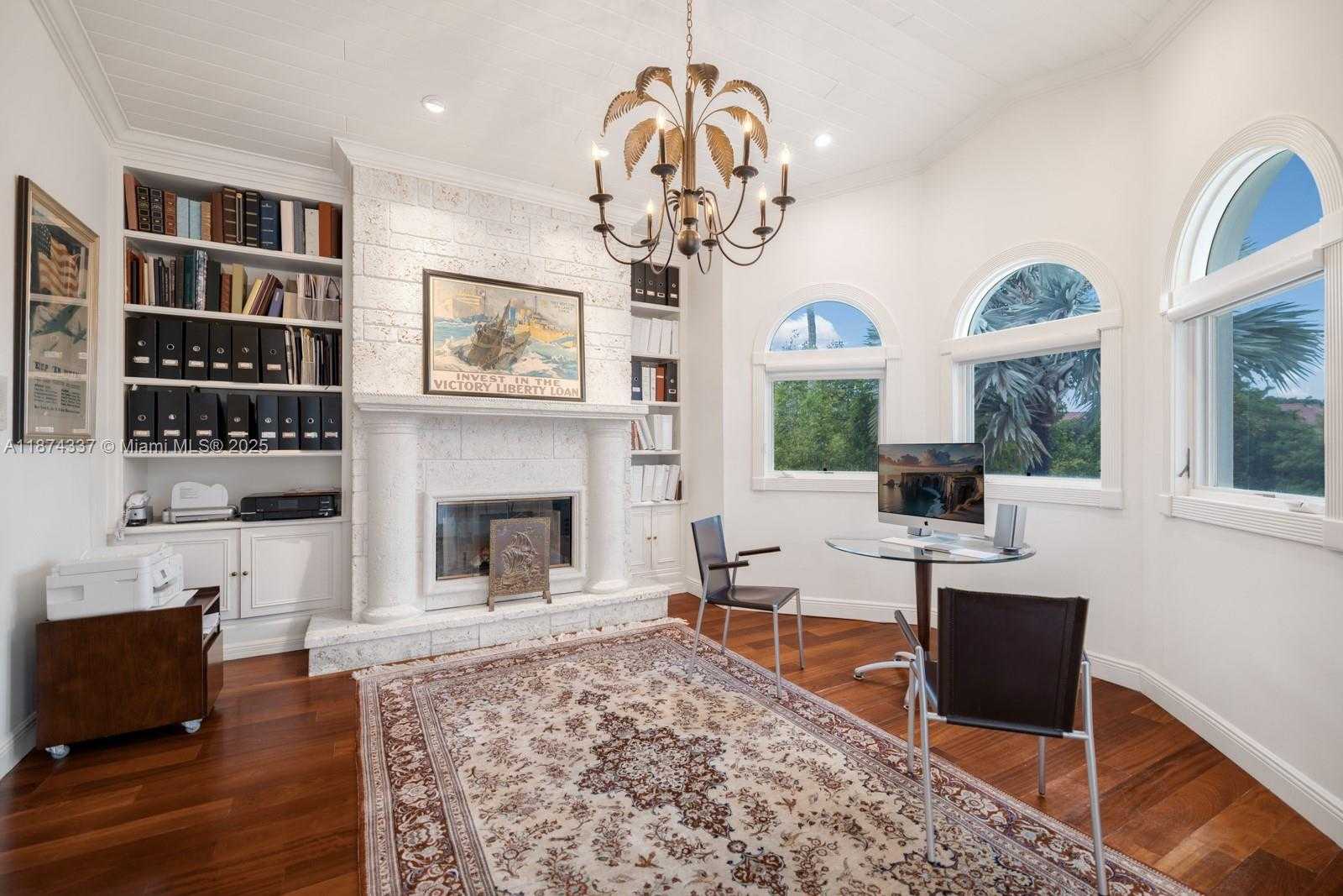 Small Image of 277 VELEROS CT, Coral Gables Number 28