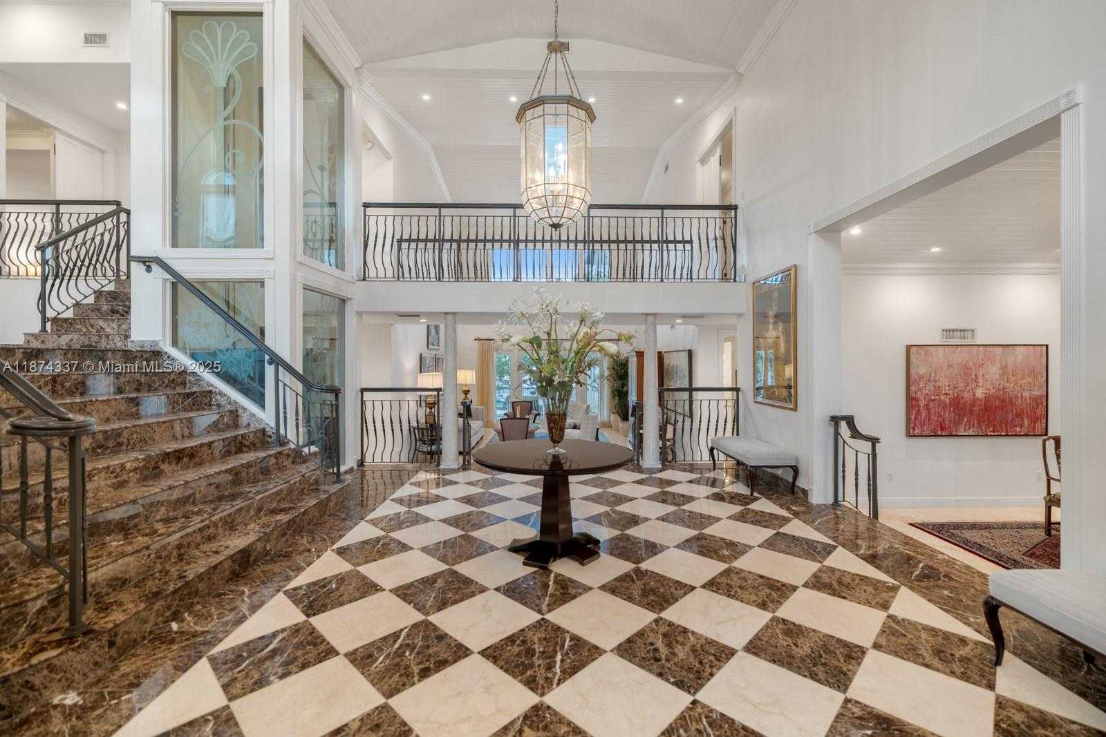 Small Image of 277 VELEROS CT, Coral Gables Number 5