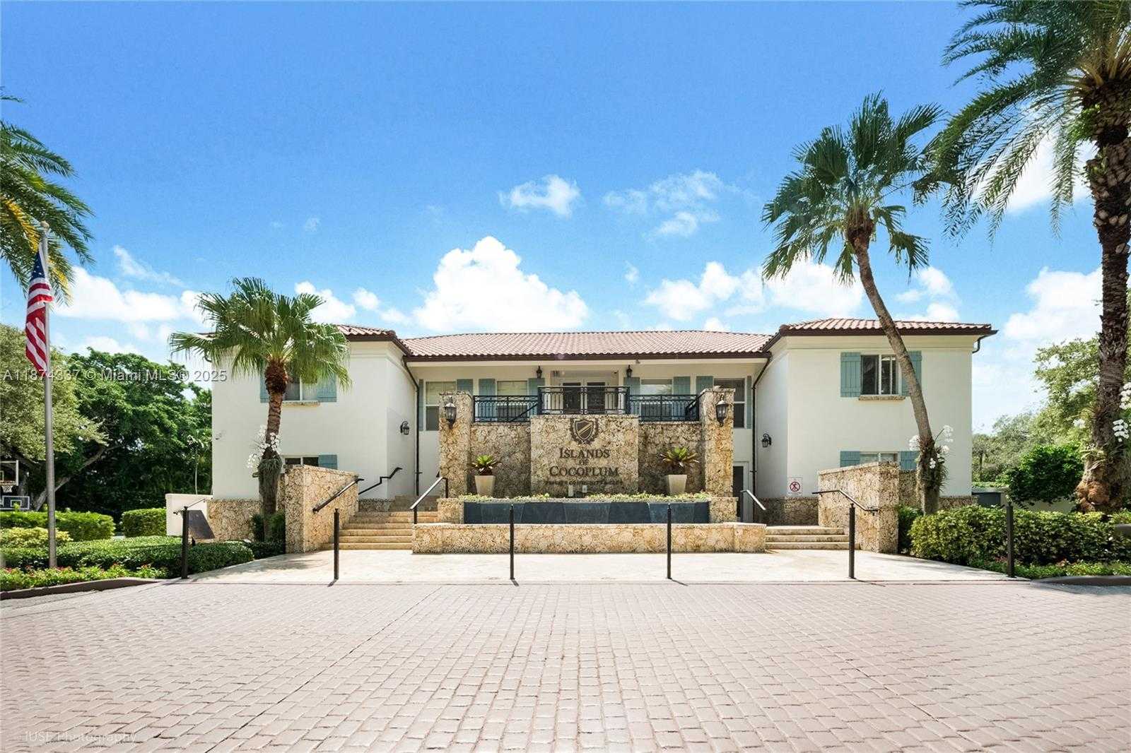 Small Image of 277 VELEROS CT, Coral Gables Number 51