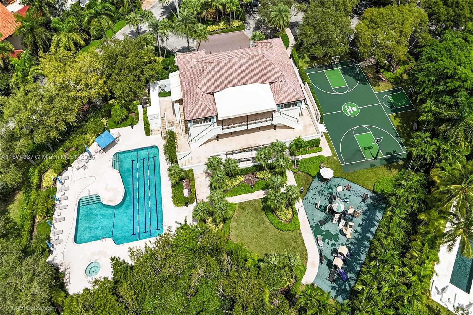 Small Image of 277 VELEROS CT, Coral Gables Number 52