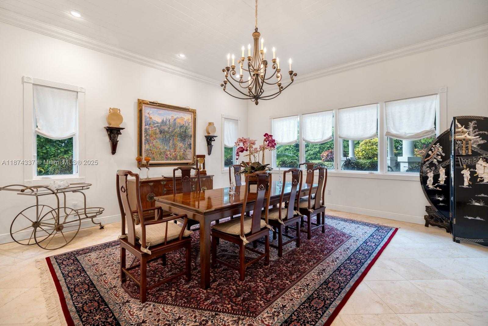 Small Image of 277 VELEROS CT, Coral Gables Number 8