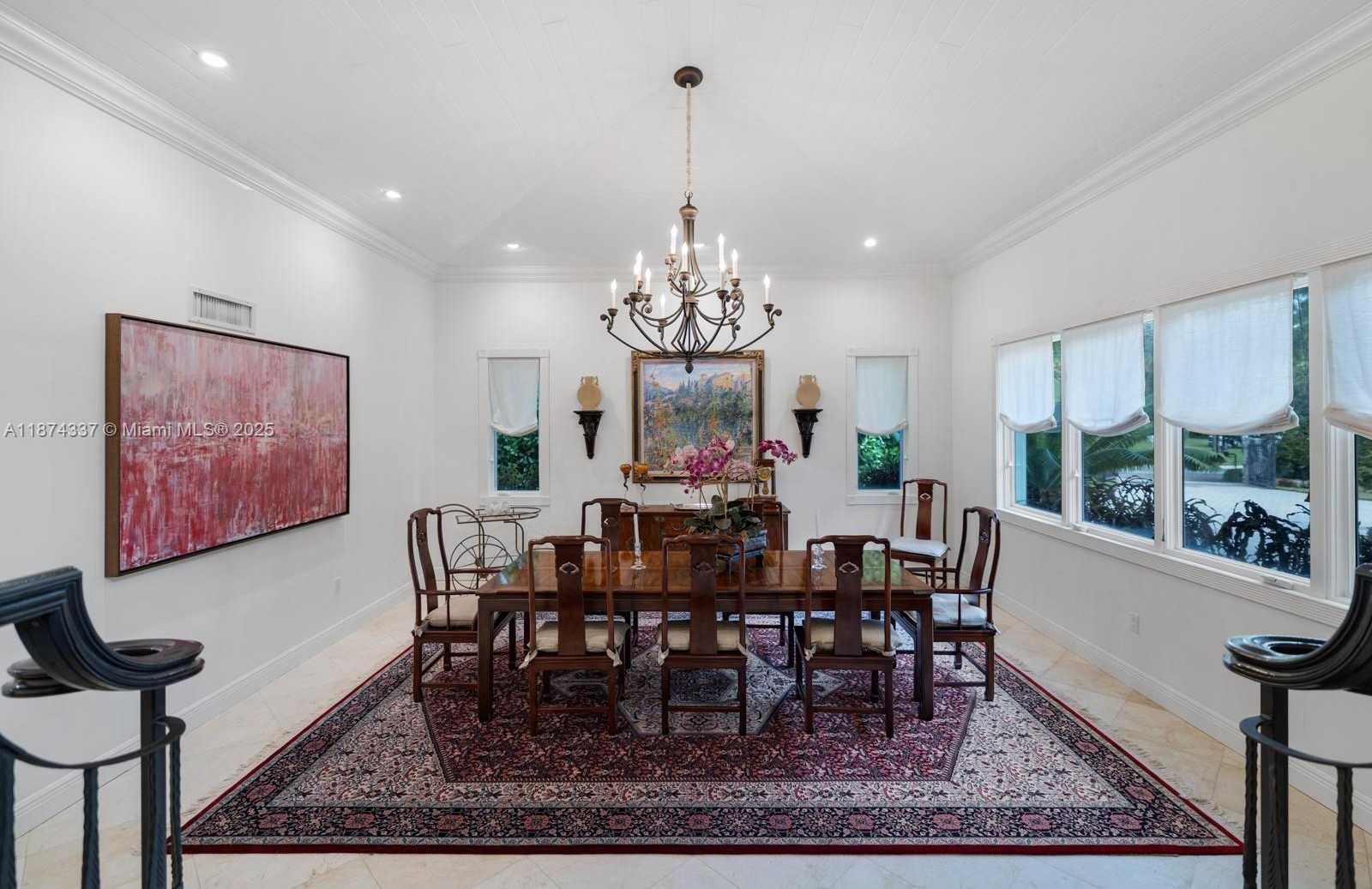 Small Image of 277 VELEROS CT, Coral Gables Number 9