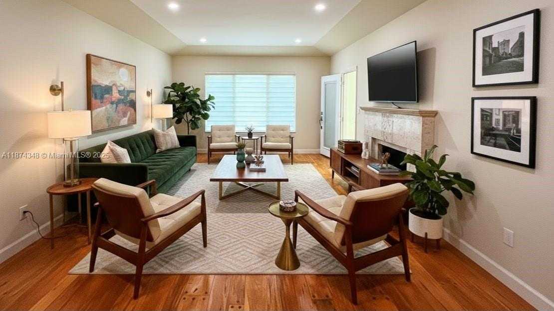 Small Image of 40 SOUTH WEST 30TH RD, Miami Number 29