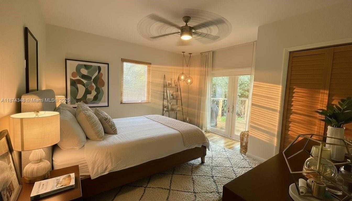 Small Image of 40 SOUTH WEST 30TH RD, Miami Number 39
