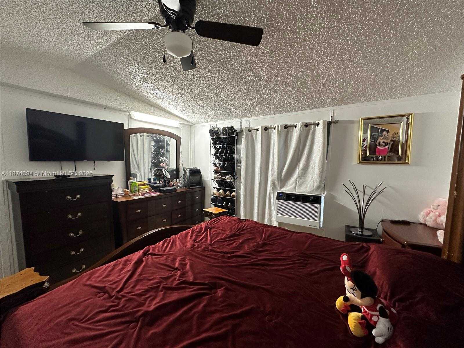 Small Image of 35250 SOUTH WEST 177 CT, Homestead Number 10