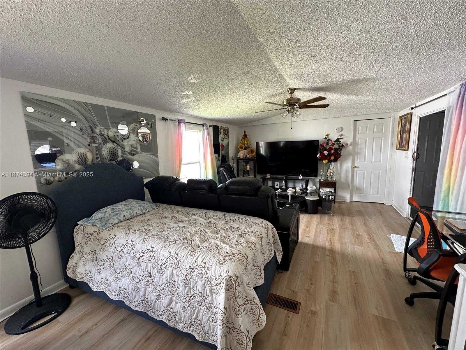 Small Image of 35250 SOUTH WEST 177 CT, Homestead Number 15