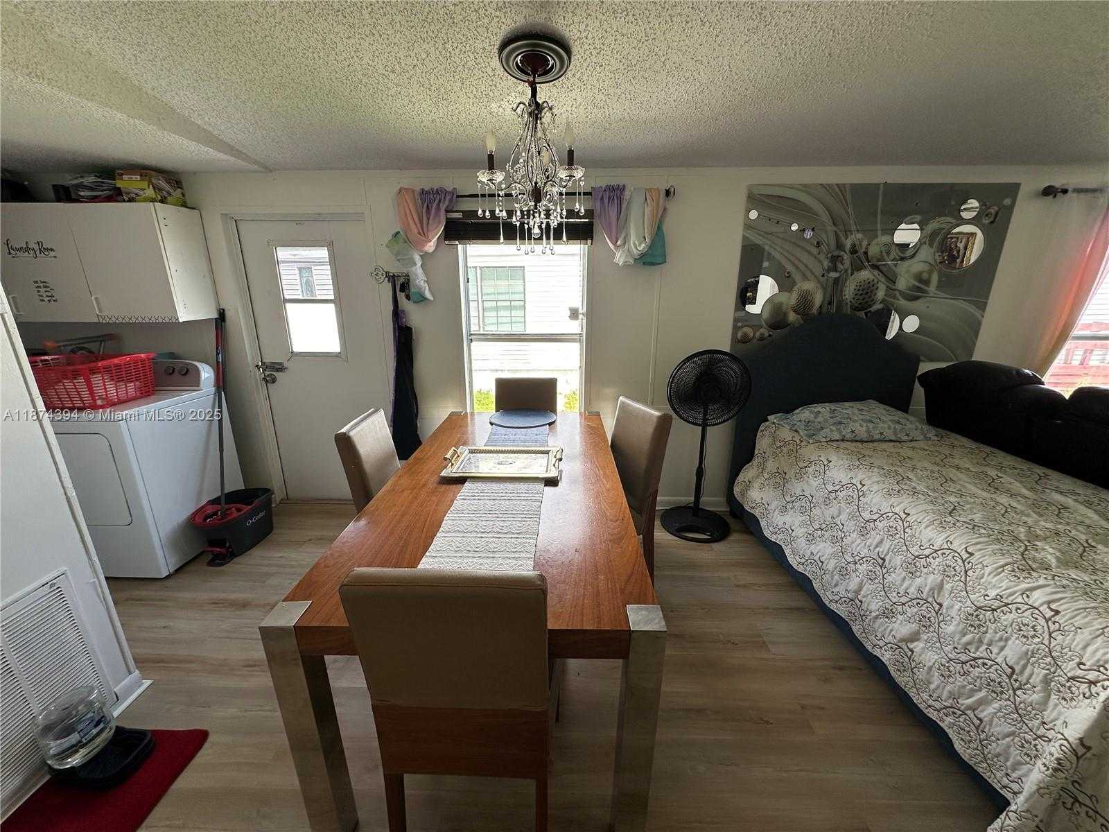 Small Image of 35250 SOUTH WEST 177 CT, Homestead Number 18