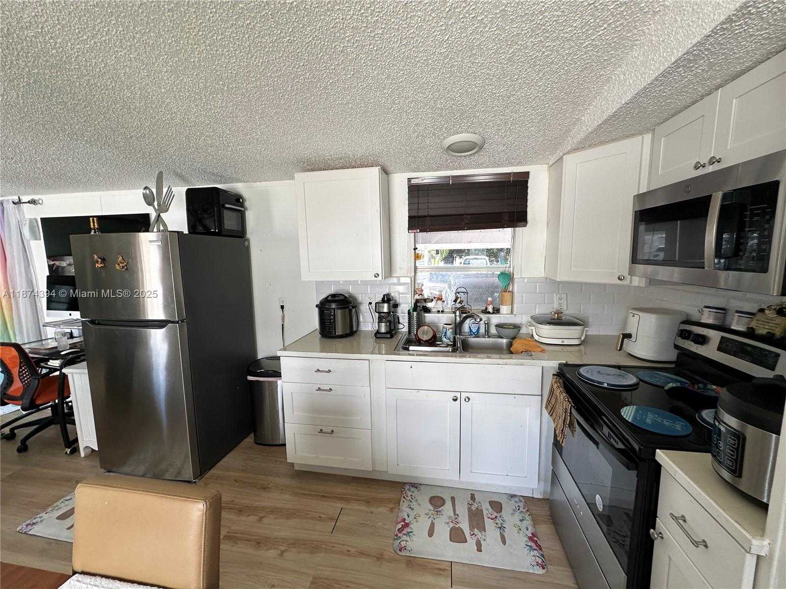 Small Image of 35250 SOUTH WEST 177 CT, Homestead Number 19