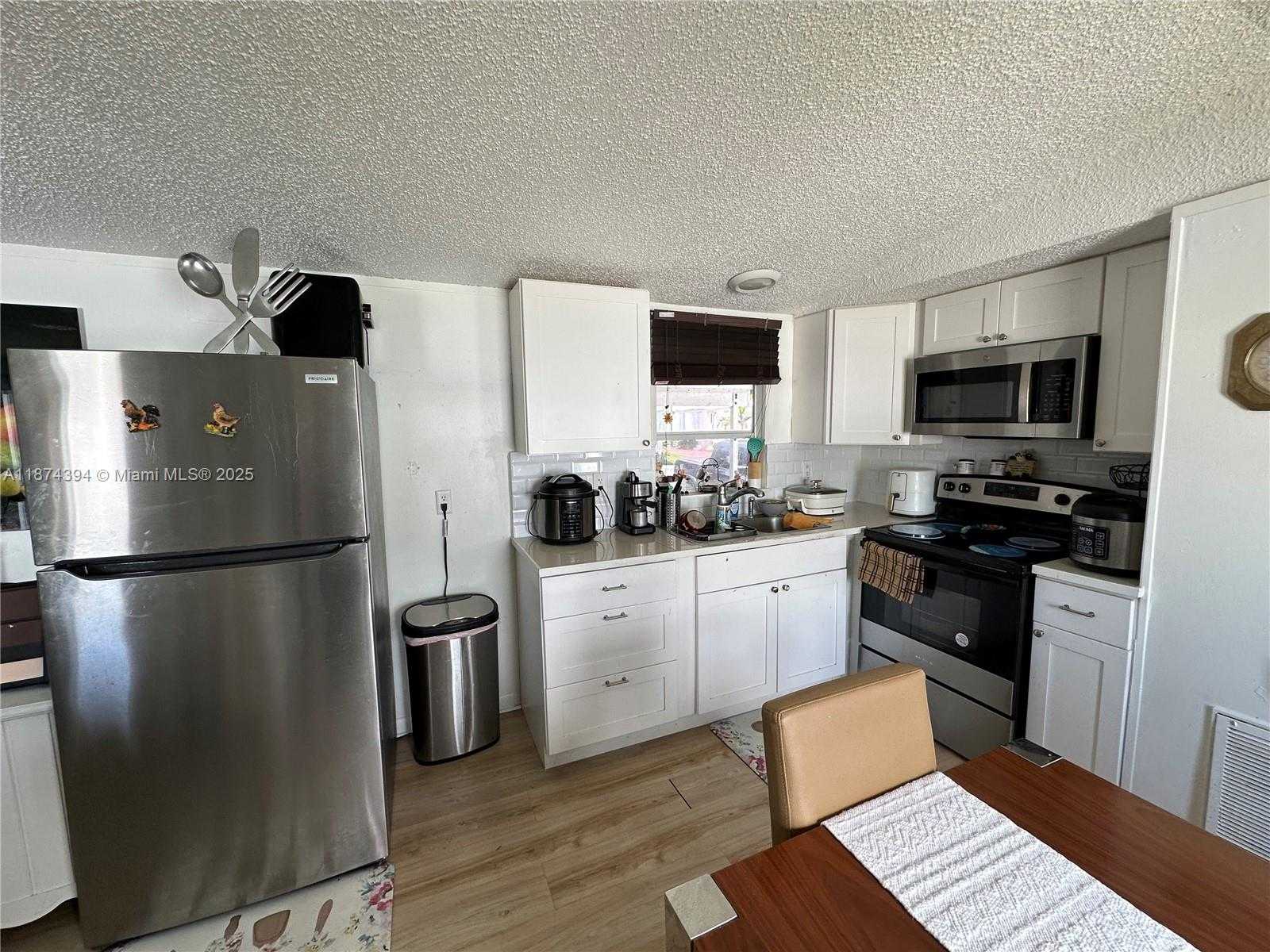 Small Image of 35250 SOUTH WEST 177 CT, Homestead Number 21