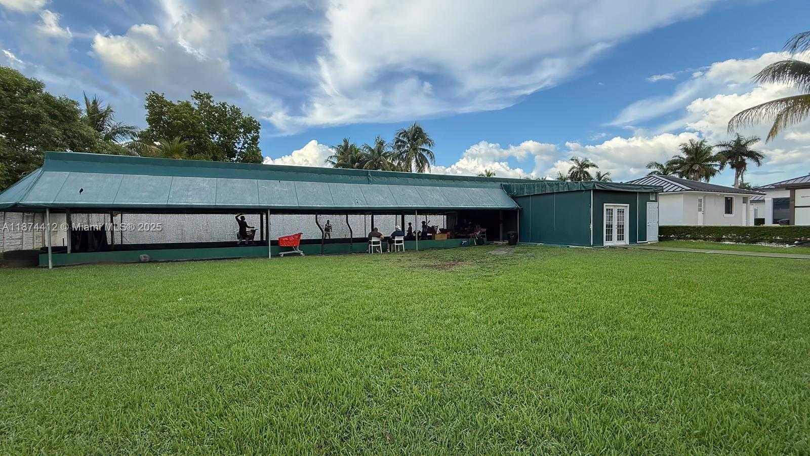 Small Image of 350 NORTH WEST 124TH AVE, Miami Number 19