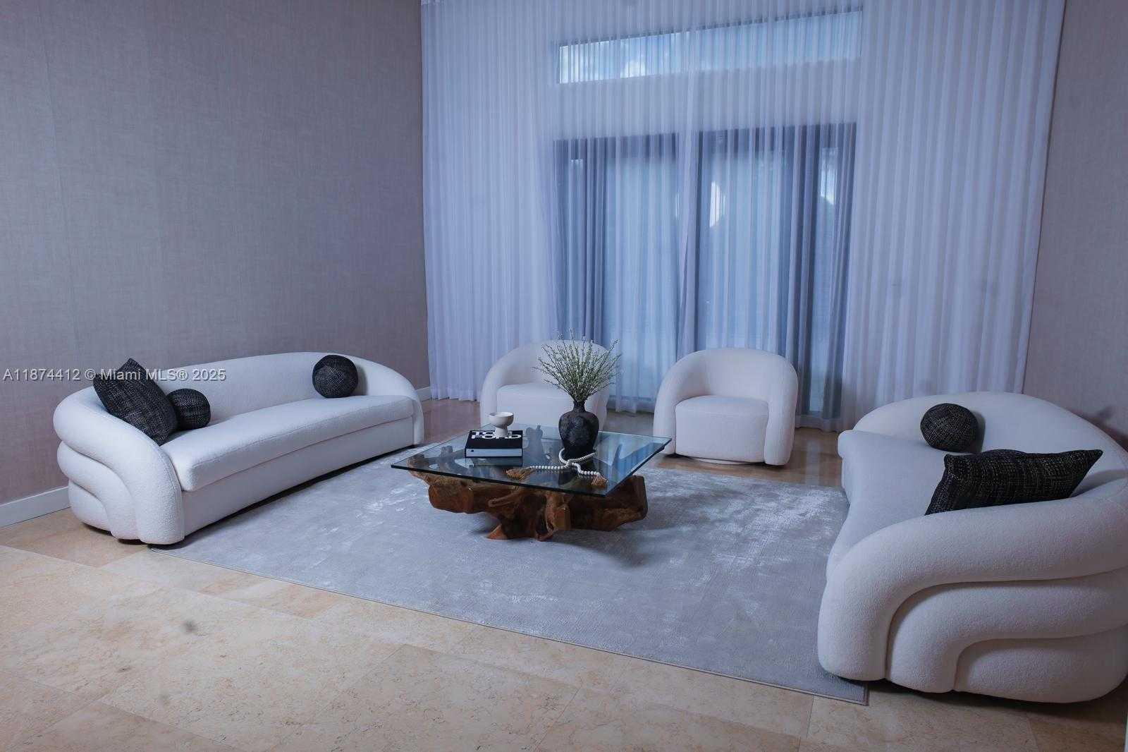 Small Image of 350 NORTH WEST 124TH AVE, Miami Number 27