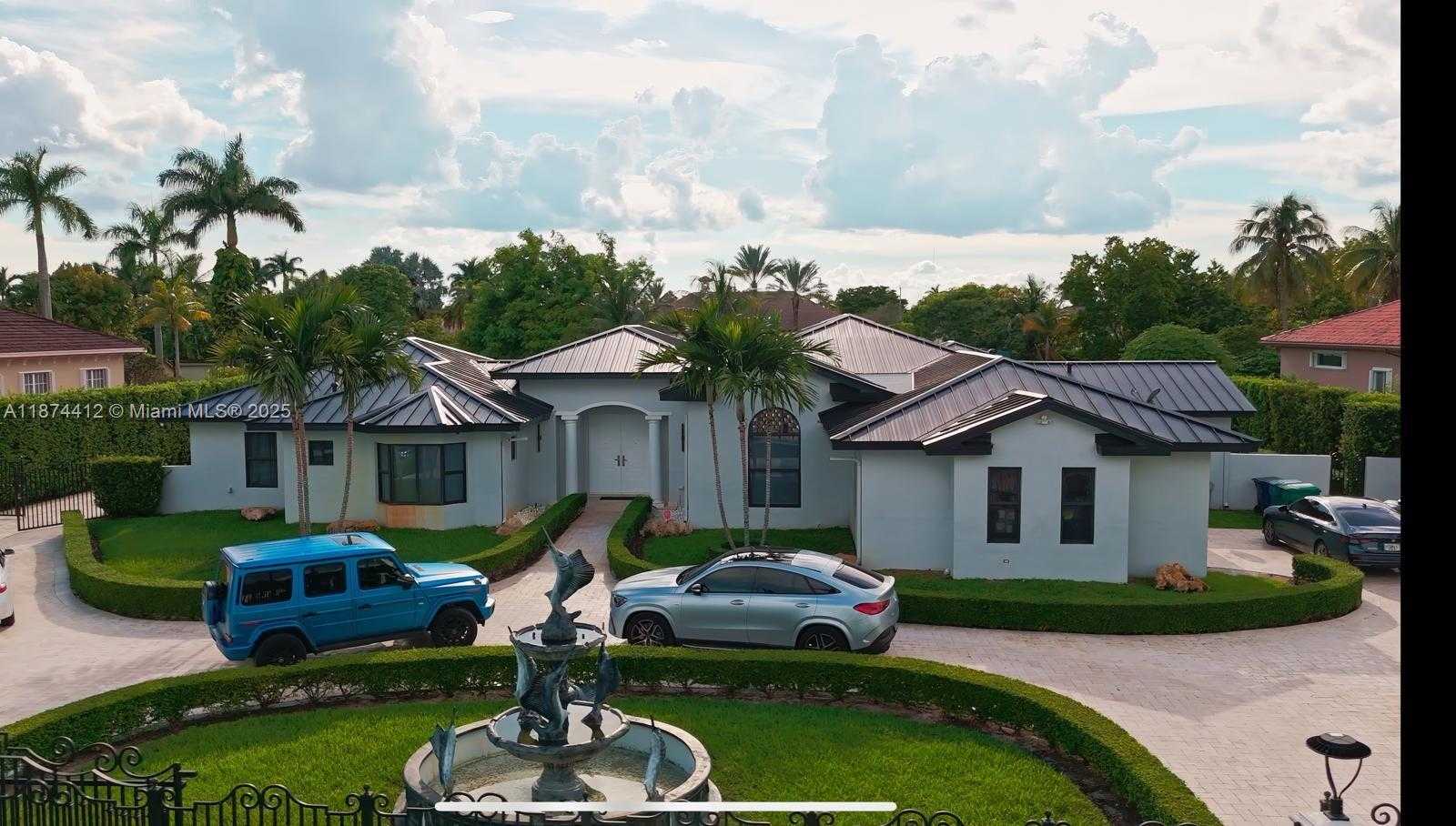 Small Image of 350 NORTH WEST 124TH AVE, Miami Number 36