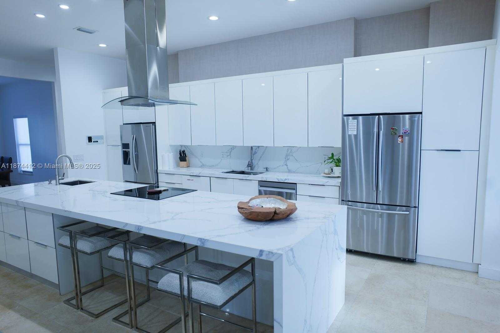 Small Image of 350 NORTH WEST 124TH AVE, Miami Number 42