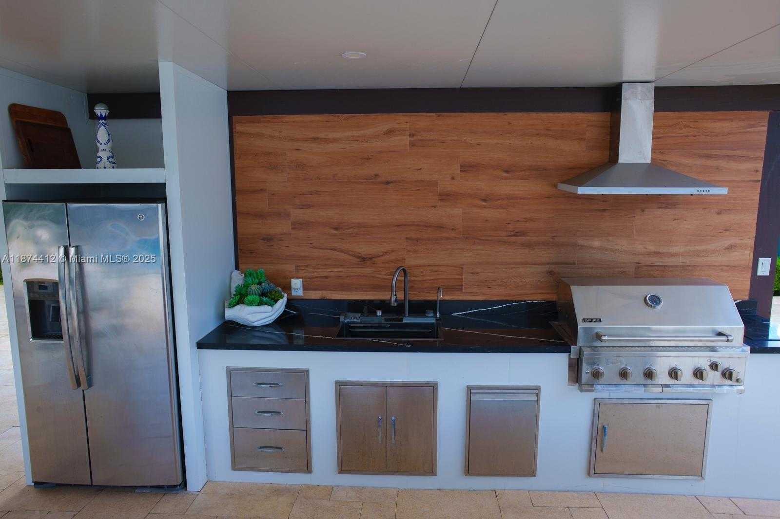 Small Image of 350 NORTH WEST 124TH AVE, Miami Number 43