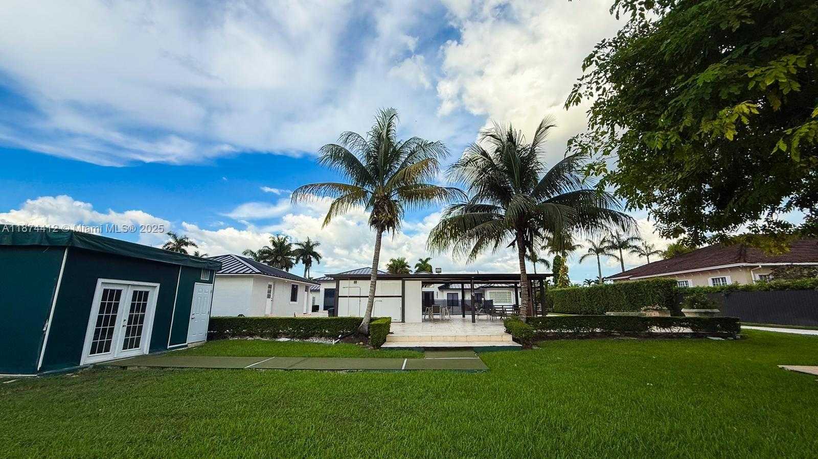 Small Image of 350 NORTH WEST 124TH AVE, Miami Number 6
