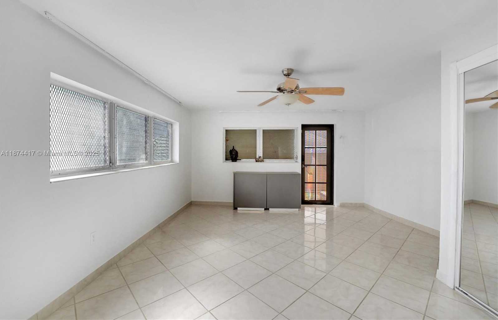 Small Image of 1260 NORTH EAST 135TH ST, North Miami Number 32