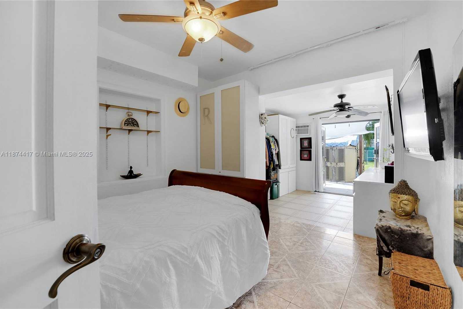 Small Image of 1260 NORTH EAST 135TH ST, North Miami Number 35