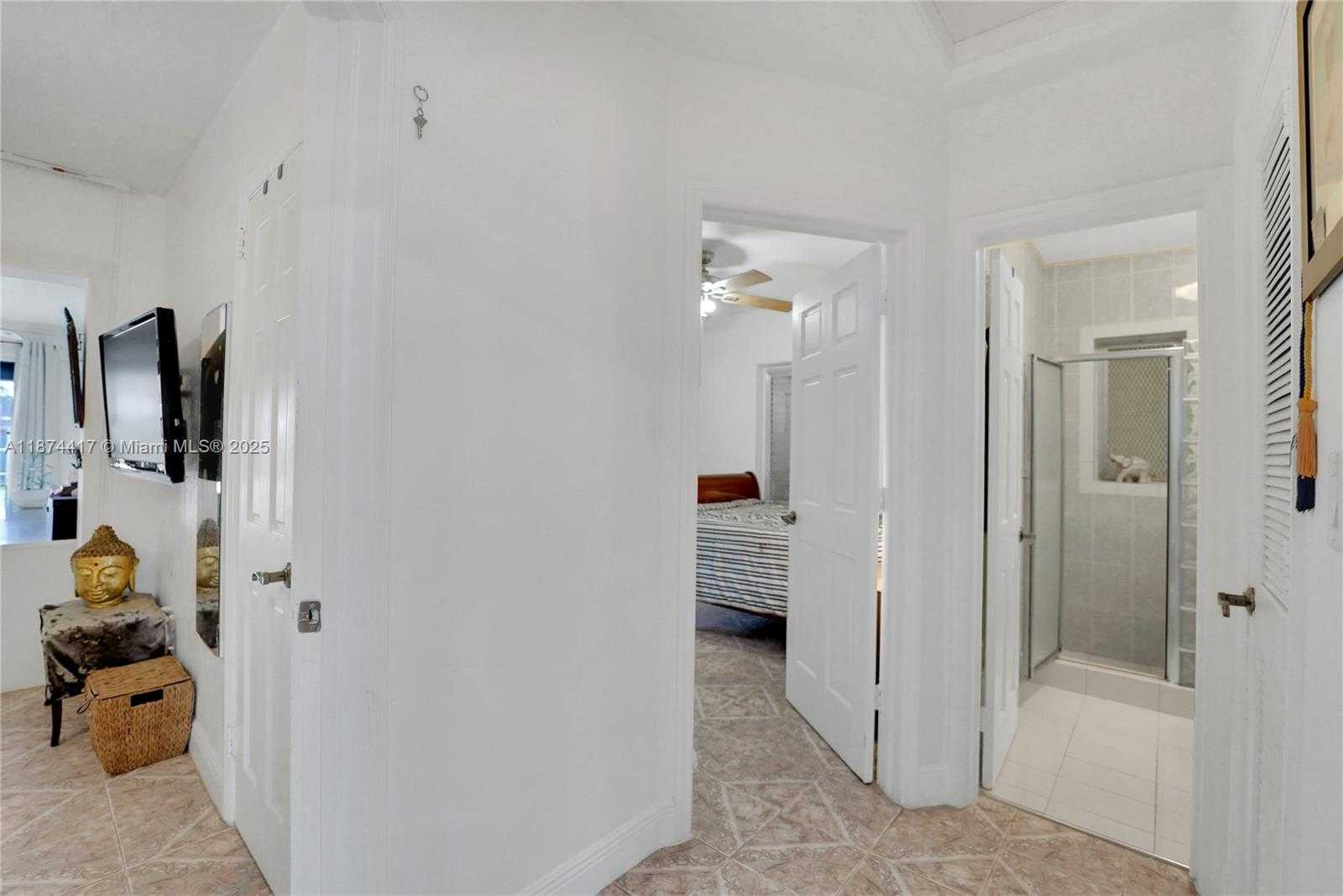 Small Image of 1260 NORTH EAST 135TH ST, North Miami Number 41