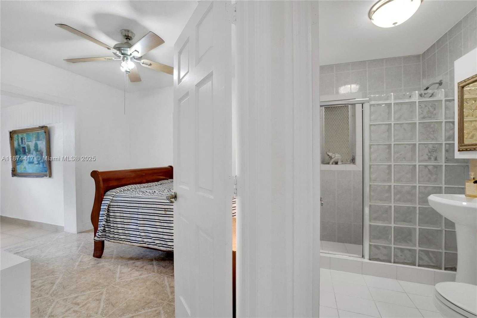 Small Image of 1260 NORTH EAST 135TH ST, North Miami Number 42