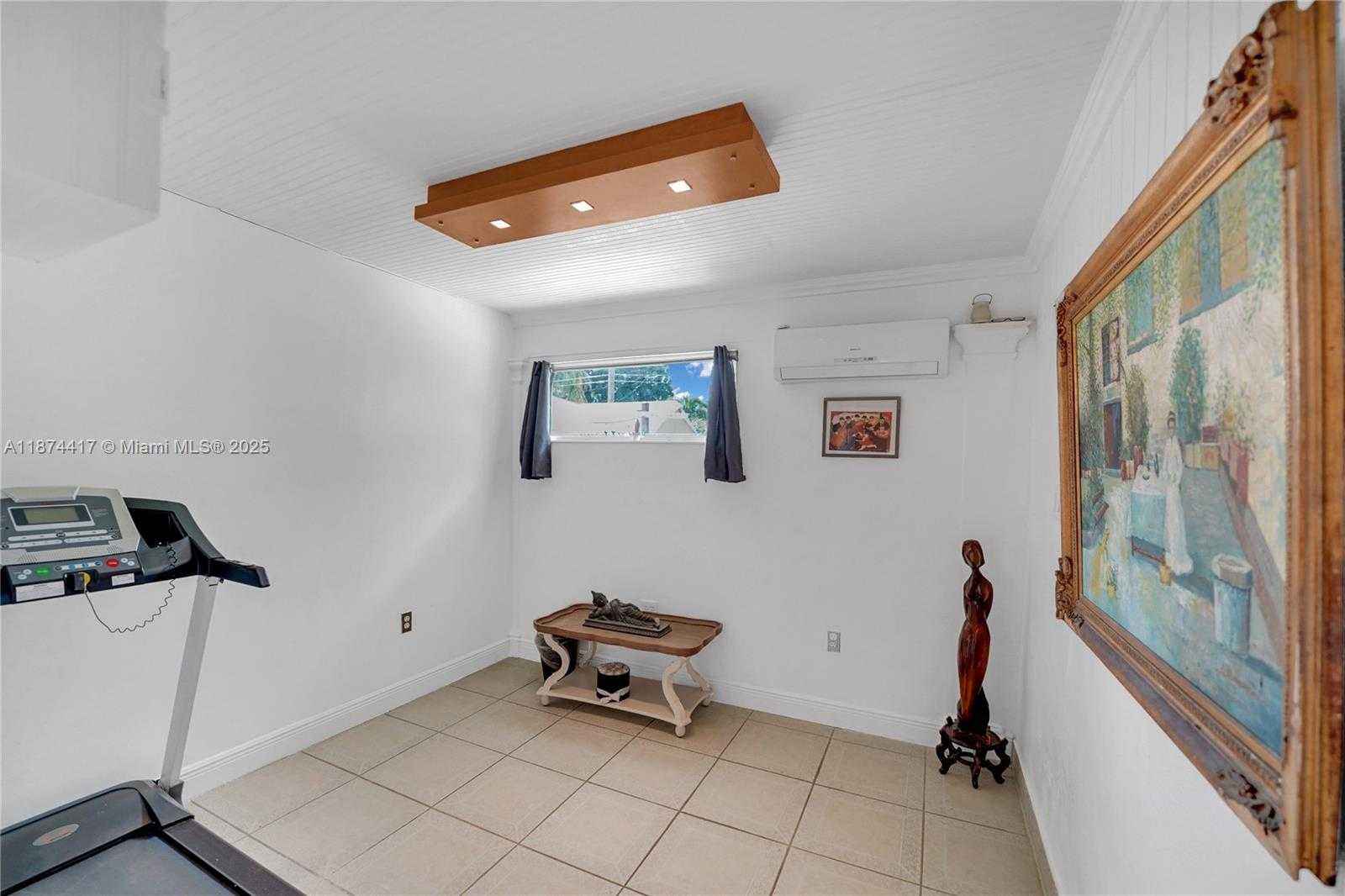 Small Image of 1260 NORTH EAST 135TH ST, North Miami Number 49