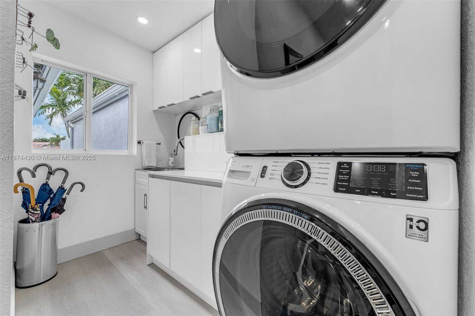 Small Image of 16300 SOUTH WEST 102ND ST, Miami Number 18