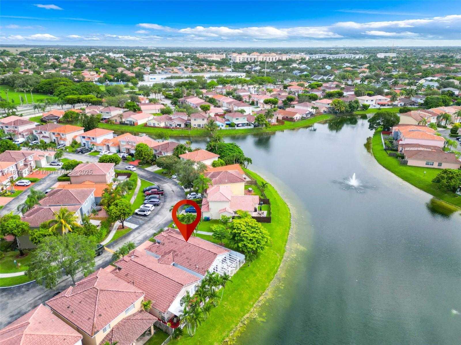 Small Image of 16300 SOUTH WEST 102ND ST, Miami Number 37