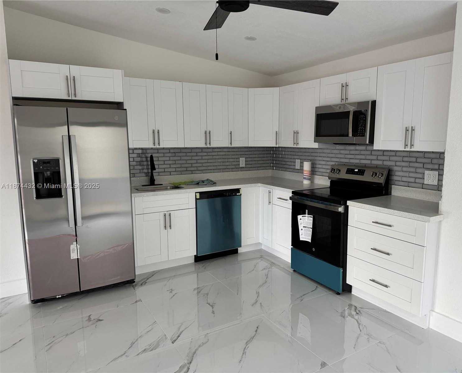 Small Image of 20819 NORTH WEST 41ST AVE RD, Miami Gardens Number 5