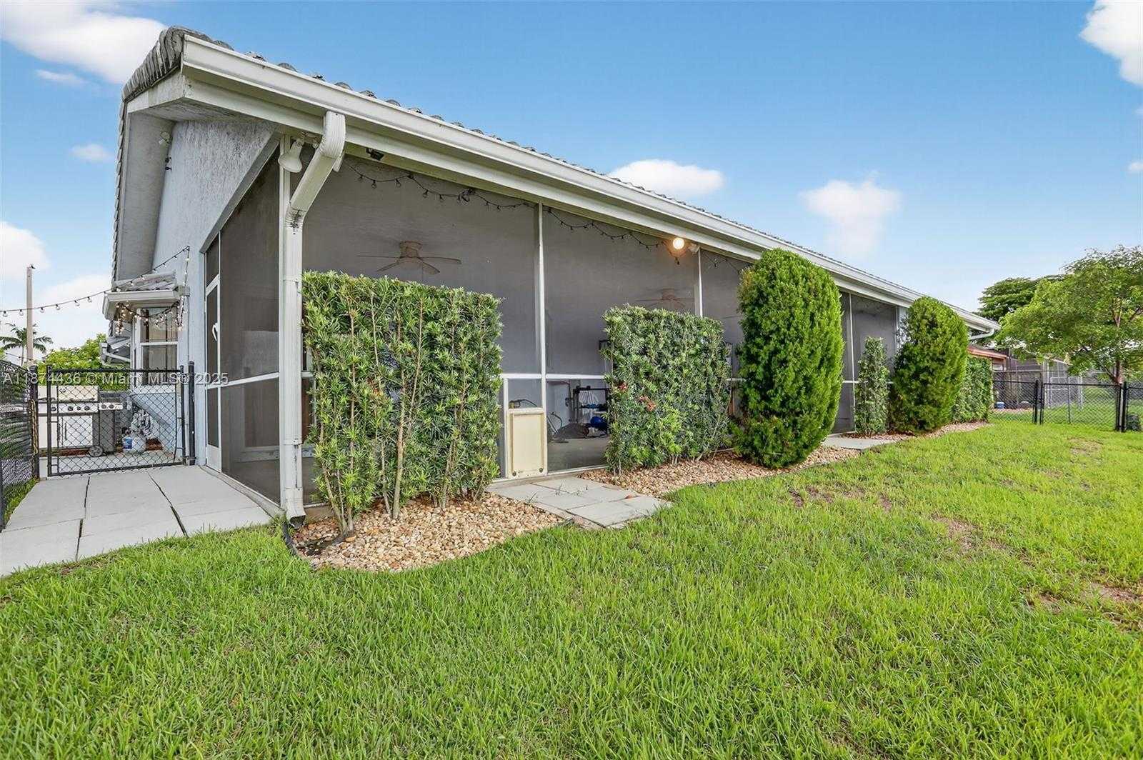 Small Image of 7891 NORTH WEST 90TH AVE, Tamarac Number 10