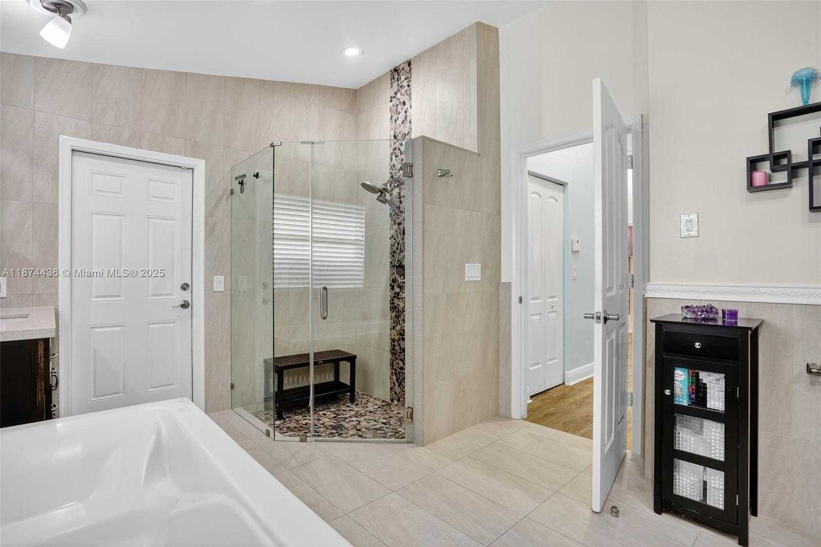 Small Image of 7891 NORTH WEST 90TH AVE, Tamarac Number 47