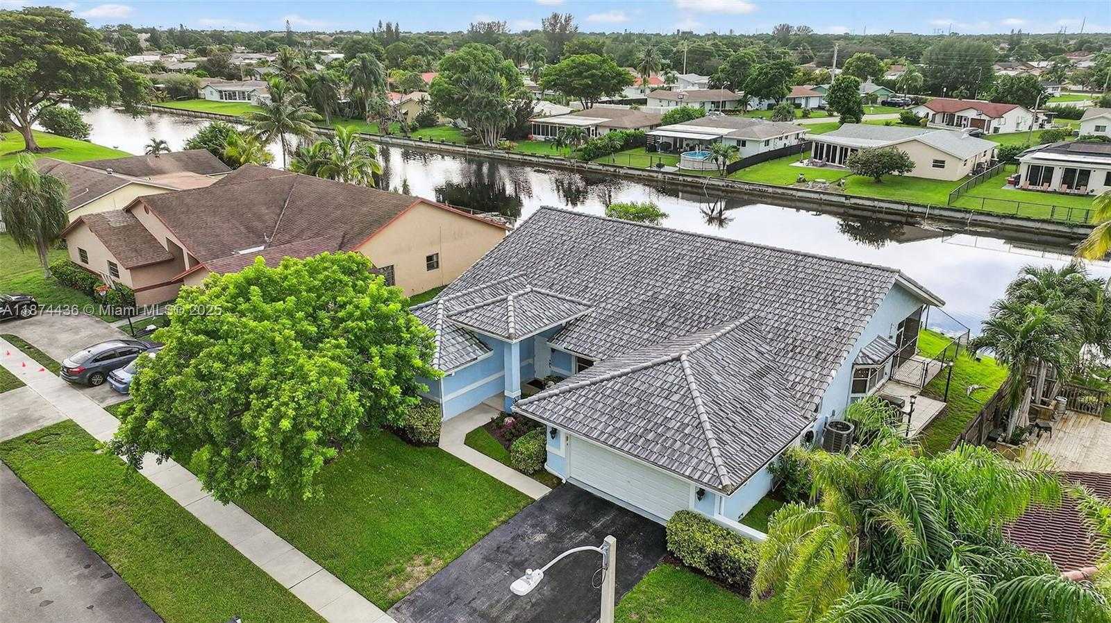 Small Image of 7891 NORTH WEST 90TH AVE, Tamarac Number 7
