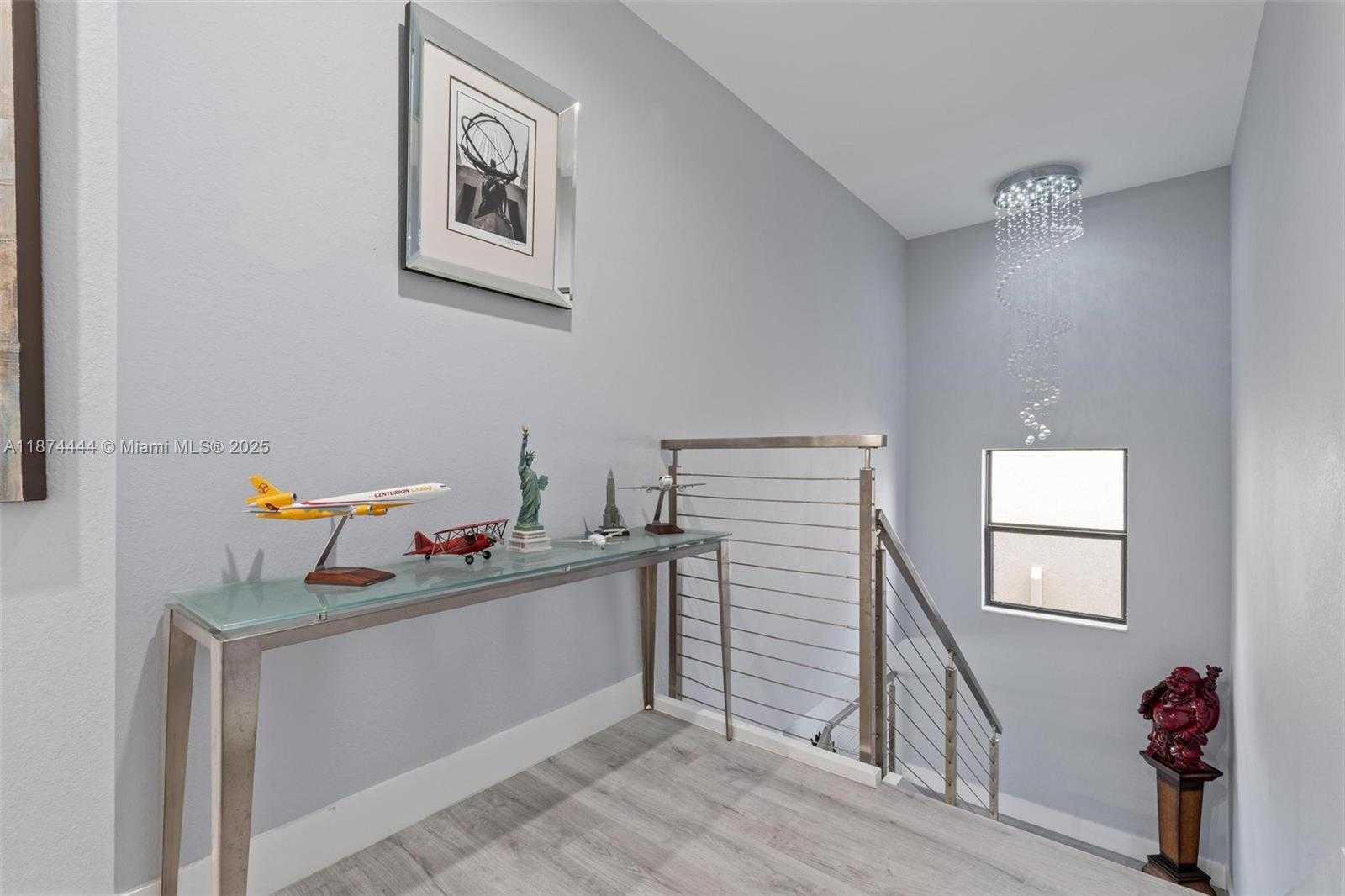 Small Image of 3521 WEST 92ND PL, Hialeah Number 19