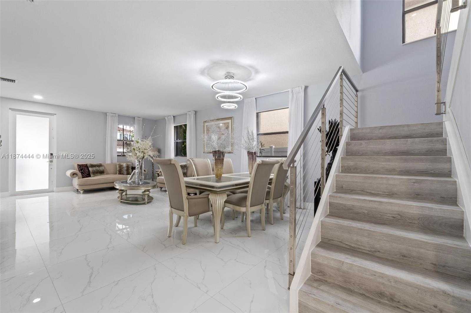 Small Image of 3521 WEST 92ND PL, Hialeah Number 7