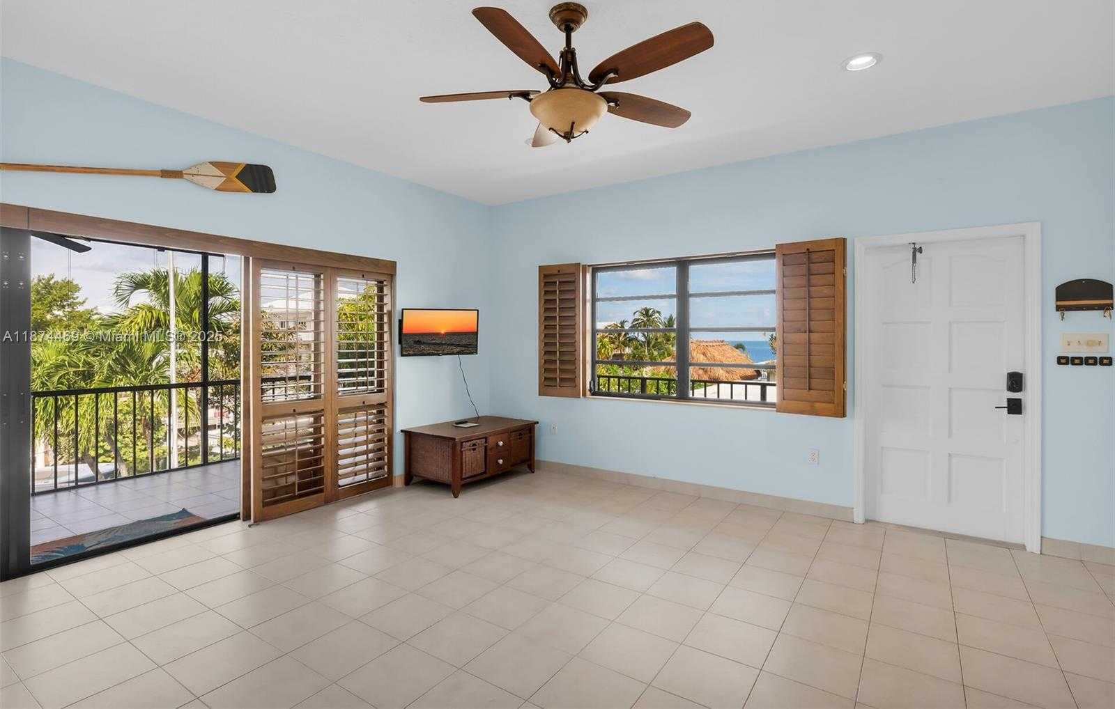 Small Image of 2663 EAST YELLOWTAIL AVE, Marathon Number 16