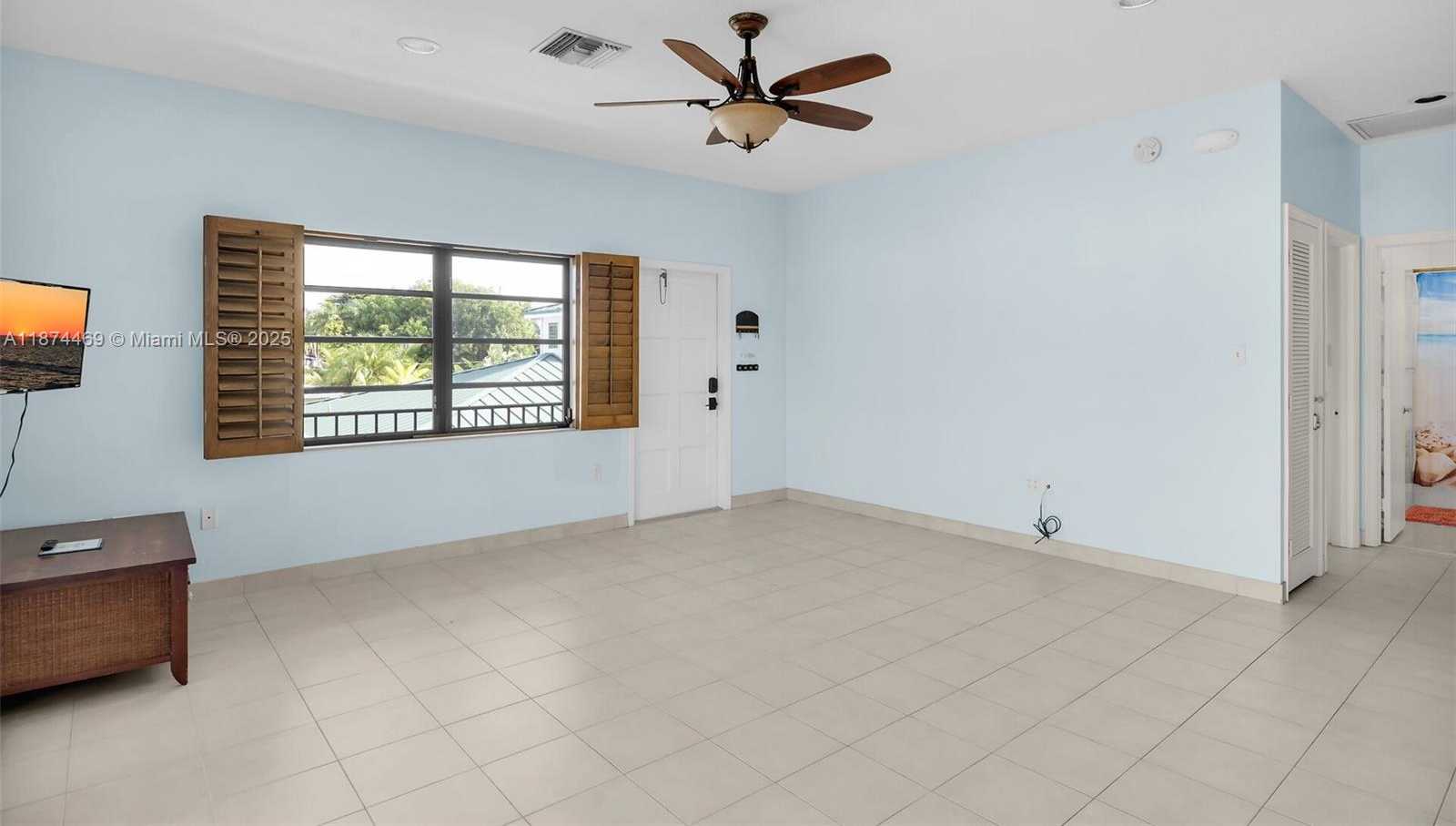 Small Image of 2663 EAST YELLOWTAIL AVE, Marathon Number 17