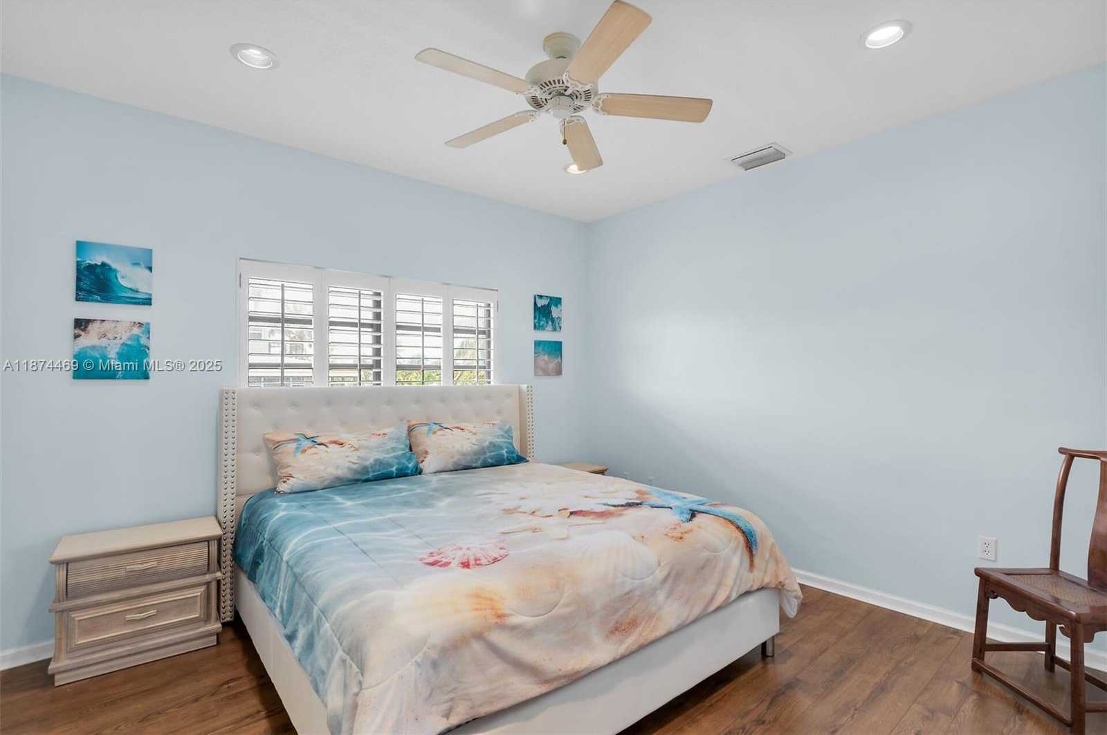 Small Image of 2663 EAST YELLOWTAIL AVE, Marathon Number 27