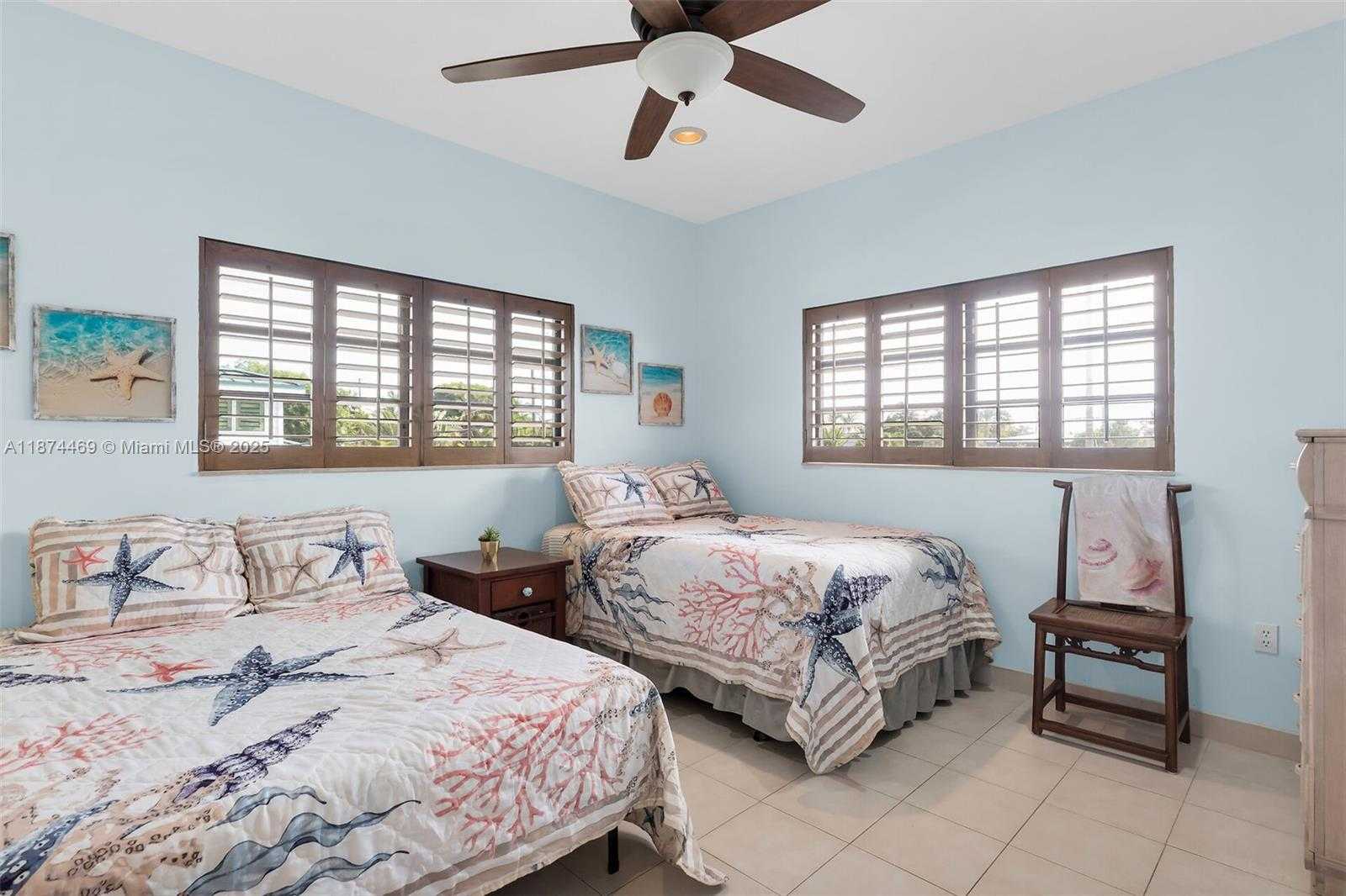 Small Image of 2663 EAST YELLOWTAIL AVE, Marathon Number 34