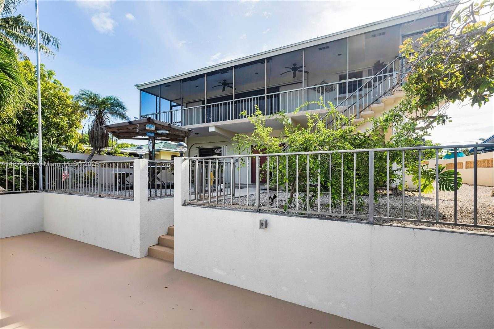 Small Image of 2663 EAST YELLOWTAIL AVE, Marathon Number 43